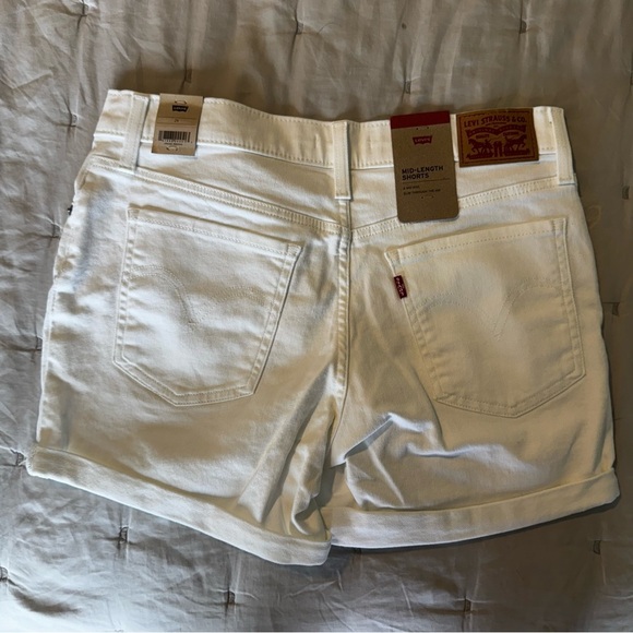 Levi's Women's Mid-Length Shorts White size 29 NWT - Picture 6 of 8